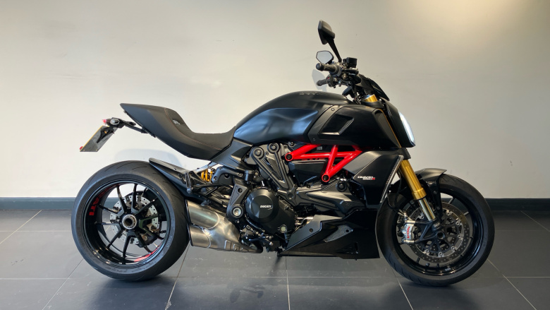Ducati Diavel 1260S Grey